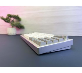 Механічна клавіатура YUNZII AL68 Silver / Milk V2 Linear Switch, фото 10 Механічна клавіатура YUNZII AL68 Silver / Milk V2 Linear Switch, фото 10