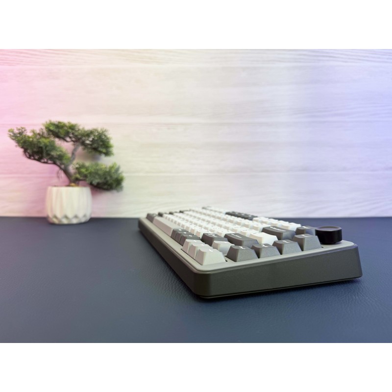 YUNZII B75 Pro Dark Gray — механічна клавіатура з Cocoa Cream V2