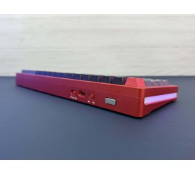 Механічна клавіатура YUNZII AL71 Crystal Red (68 клавіш, RGB, leaf spring gasket), фото 6 Механічна клавіатура YUNZII AL71 Crystal Red (68 клавіш, RGB, leaf spring gasket), фото 6